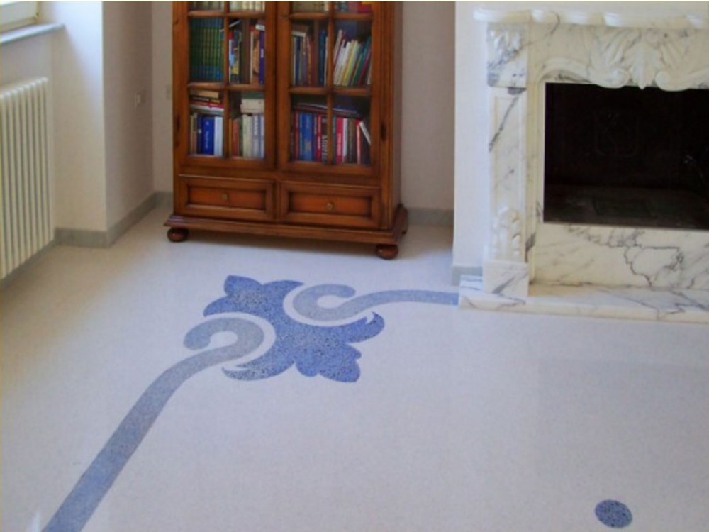 Pavimento rivestimento Syntocret Floor Veneziana con inserti